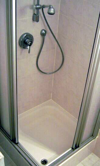 シャワー室のブース