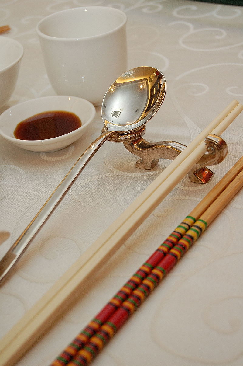 匙箸置き（クアラルンプール[マレーシア]の中華料理ビュッフェ）