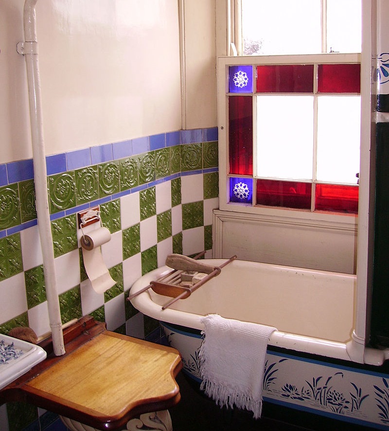 20世紀初頭の浴室